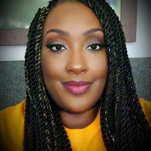 Meet your Posher, Tiffany